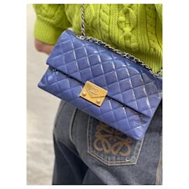 Chanel-Bolsas CHANEL T.  Couro-Azul