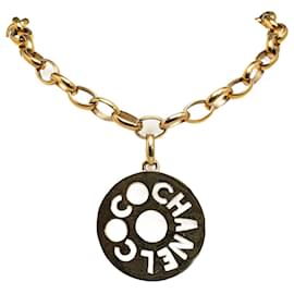 Chanel-Collar con colgante de logotipo dorado de Chanel-Dorado