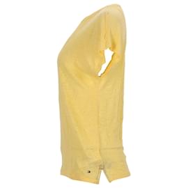 Tommy Hilfiger-Top de ajuste cómodo con cuello redondo para mujer-Amarillo