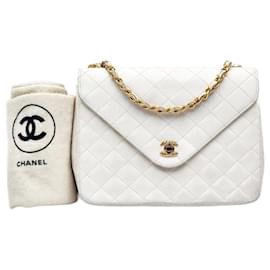 Chanel-Sac à rabat unique intemporel classique de Chanel avec de l'or 24 carats-Blanc
