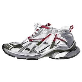 Balenciaga-Balenciaga Runner Sneakers in Burgundy Polyurethane-Dark red