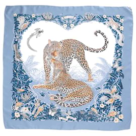 Hermès-Lenço Hermès Jungle Love em seda azul-Azul