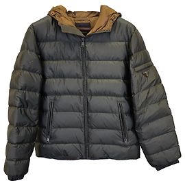 Prada Hooded Puffer Jacket in Olive Polyamide Green Olive green