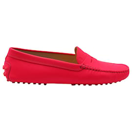 Tod's-Tod's Gommino Loafers in Pink Leather -Pink