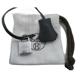 Hermès-campanilla, tirador y candado Hermès nuevos para bolso Hermès con funda protectora-Negro