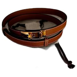 Hermès-Beautiful Kelly belt in gold grained leather and gold-plated-Gold hardware
