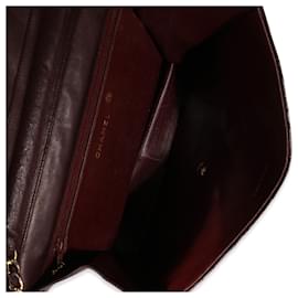 Chanel-Bolso Chanel Vintage de piel de cordero acolchada color borgoña con una sola solapa-Burdeos