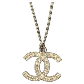 Chanel Colar quadrado clássico com cristal CC 09P na caixa SHW com recibo. Prata