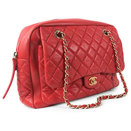 Chanel-Solapa para cámara CC de piel de cordero roja Chanel-Roja