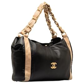Chanel-Black Chanel Olsen Shoulder Bag-Black