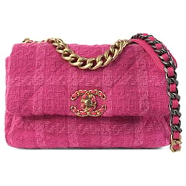 Chanel-Rosafarbener Chanel-Tweed mittlerer Qualität 19 Umhängetasche mit Klappe-Pink