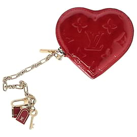 Louis Vuitton-Portamonete Louis Vuitton Heart in pelle verniciata rossa Pomme D'amour Vernis-Rosso