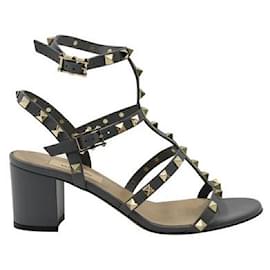 Valentino-Alça de tornozelo de couro de bezerro Valentino Grey Rockstud 60sandálias mm-Cinza