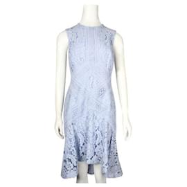 Autre Marque-Zeitgenössisches Designer-Flare-Kleid aus Spitze in Kornblumenblau-Andere