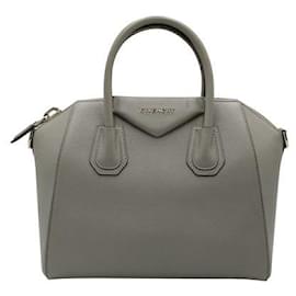 Givenchy-Givenchy Light Grey Antigona Bag-Grey