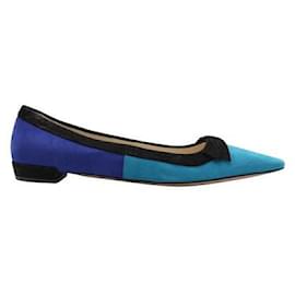Prada-Prada Turquesa, Zapatos planos con punta en punta de ante azul y negro-Azul
