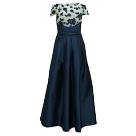 Autre Marque-CONTEMPORARY DESIGNER Navy Blue lined Lining Gown With Flowers-Navy blue