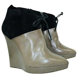 Autre Marque-CONTEMPORARY DESIGNER Brown and Black Ankle Boots-Brown