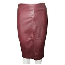 Autre Marque-CONTEMPORARY DESIGNER Burgundy Leather Pencil Skirt-Dark red