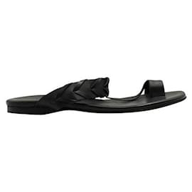 Hermès-Hermes Black Thong Flat Sandals-Black