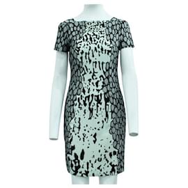 Diane Von Furstenberg-DIANE VON FURSTENBERG Black and White Print Dress with Lace Decoration-Other