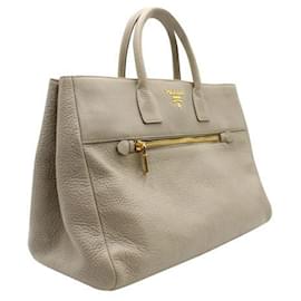 Prada-Bolsa de Ombro Prada Taupe com Alça Crossbody Destacável-Taupe