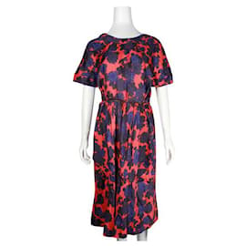 Autre Marque-Zeitgenössisches Designer-Kleid mit rotem und dunkelblauem Druck-Mehrfarben