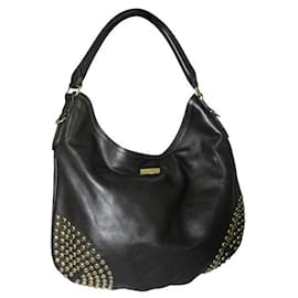 Burberry-Hobo de cuero con adornos de tachuelas Halliford de Burberry-Negro