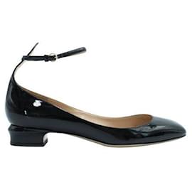 Valentino-Valentino zapatos negros de charol con punta redonda-Negro