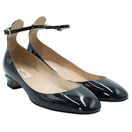 Valentino-Valentino Chaussures à bout rond en cuir verni noir-Noir