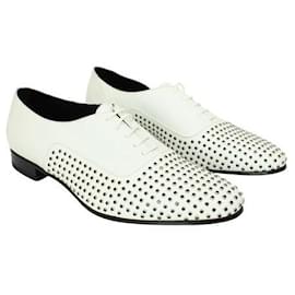 Saint Laurent-Sapatos de renda brancos Saint Laurent com enfeites de cristal preto-Branco