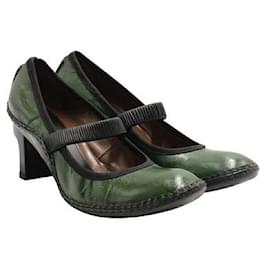 Marni-Zapatos de tacón con punta redonda "Scarpa" de cuero verde Marni-Verde