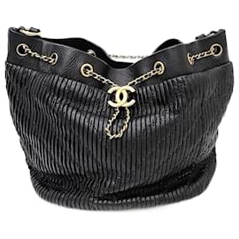 Chanel-Bolsa balde com cordão Chanel-Preto