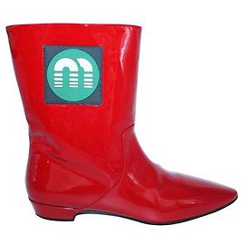 Botas de charol rojo Miu Miu Roja