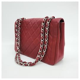 Chanel-Bolsa de ombro Chanel-Vermelho