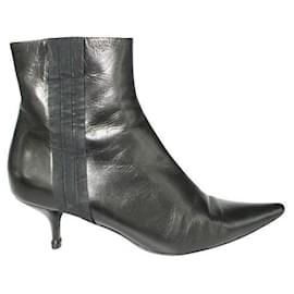 Autre Marque-CONTEMPORARY DESIGNER Black Low Heel Boots-Black