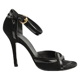 Gucci-Gucci Scamosciato Vit. Tacchi neri in vernice-Nero