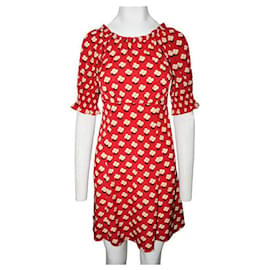 Autre Marque-ZEITGENÖSSISCHES DESIGNER-Kleid in Rot mit Print und zartem V-Ausschnitt-Rot