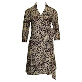 Diane Von Furstenberg-Diane Von Furstenberg Abito a portafoglio in seta con stampa leopardata-Altro