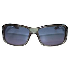 Gucci-Gucci Vintage Brown Transculent Plastic "G" Sunglasses-Brown