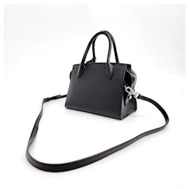 Prada-Prada  Saffiano Monochrome Tote cum Shoulder Bag-Black