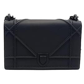 Christian Dior-Christian Dior  Diorama Shoulder Bag-Black