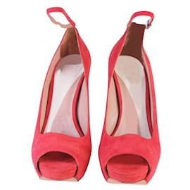 Herve Leger-HERVE LEGER Zapatos de tacón de ante rojo con detalles de strass-Roja
