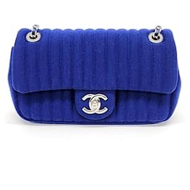 Chanel-Bolso de hombro de tela Chanel-Azul