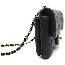 Chanel-Bolso bandolera Chanel de piel de cordero con cadena y solapa AS4030-Negro