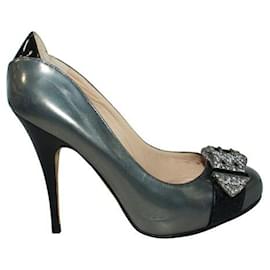 Giuseppe Zanotti-Tacones metálicos con hebilla de cristal de Giuseppe Zanotti-Gris