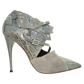CHLOÉ Sapatos de pele de python e camurça com folhas Outro