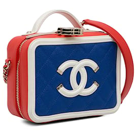 Chanel-Bolso satchel Chanel pequeño con filigrana de caviar azul-Azul