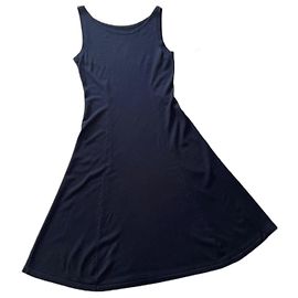 Robe  noire sans manches encolure bateau maille  Adolfo Dominguez T. 34-36 Noir