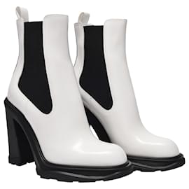 Alexander Mcqueen-botas de cuero negro-Blanco